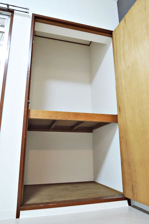 Receipt. Receipt, Depth is also available storage capacity pat.