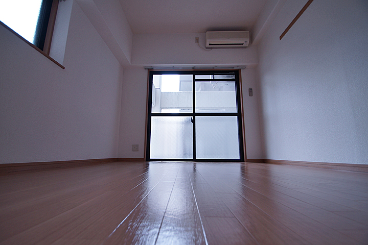 Living and room. Western-style 2