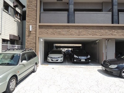 Building appearance. appearance