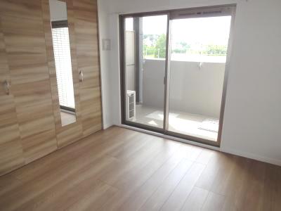 Other room space. Western-style 4.6 Pledge