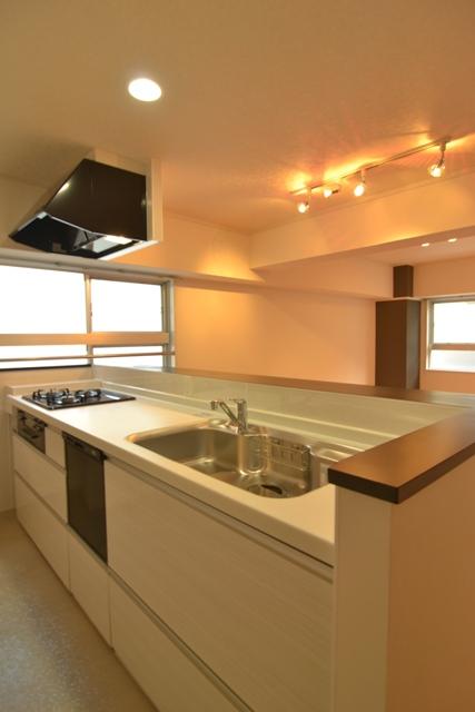 Kitchen. It is cooking fun ・  ・ Counter Kitchen