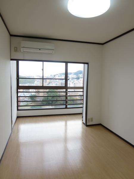 Other introspection. wall ・ Ceiling Cross ・ YukaChokawa