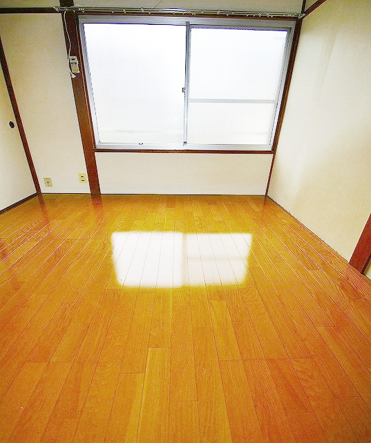 Living and room. Preview is also available so please feel free to contact us