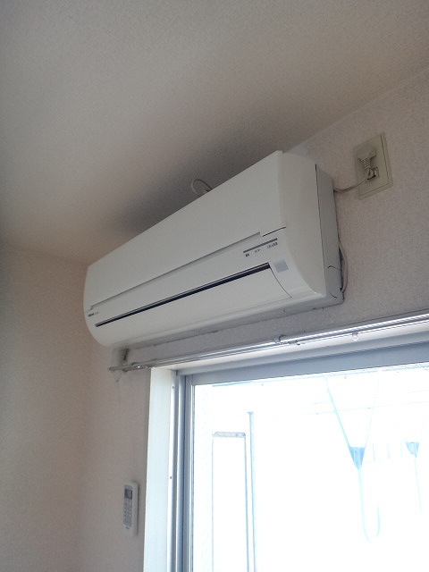 Other Equipment. Happy air-conditioned rooms ☆