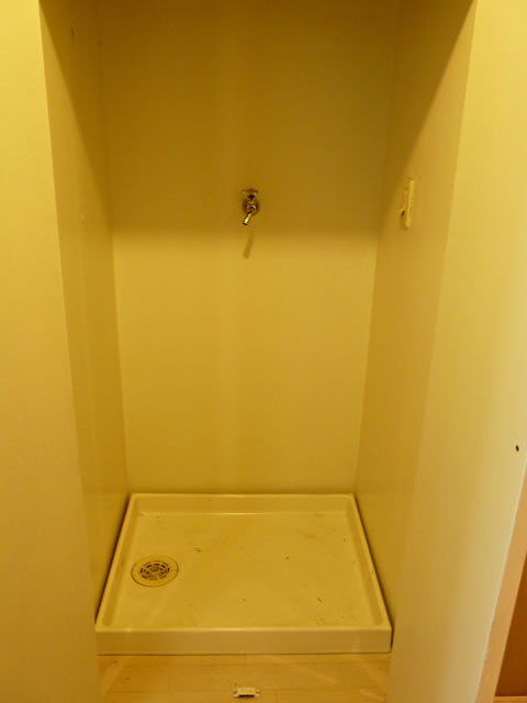 Other Equipment. Indoor Laundry Storage