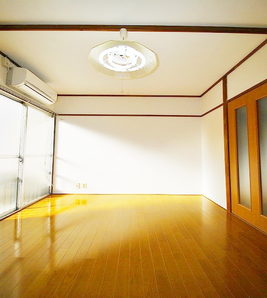 Other room space. Clean rooms