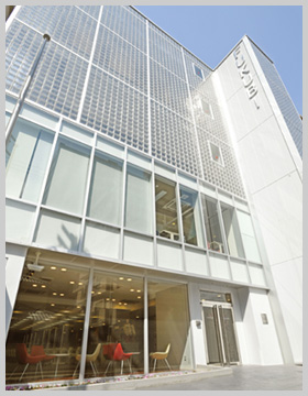 University ・ Junior college. Fukuoka Beauty College (University of ・ Junior college) up to 100m