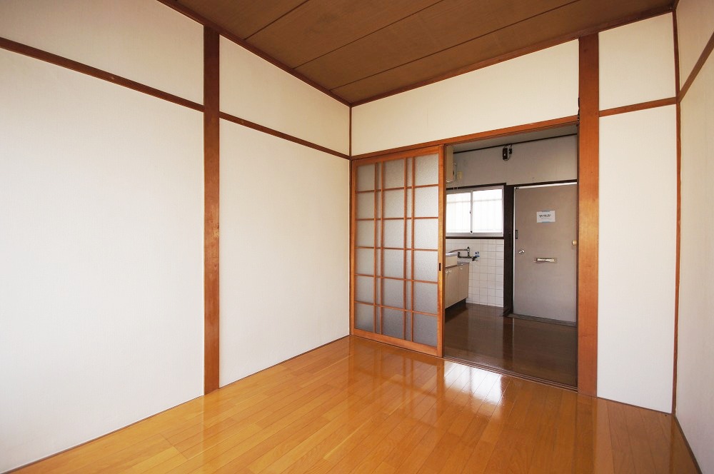 Other room space. Western style room