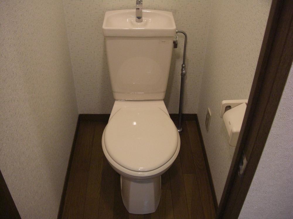 Toilet. Independence