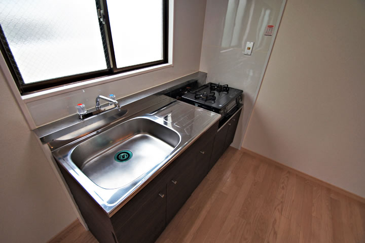 Kitchen. Kitchen (2 lot gas stoves)