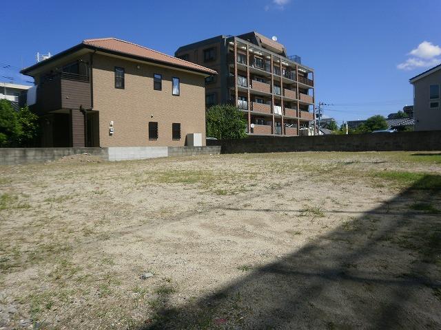 Local land photo. Local (August 2012) shooting