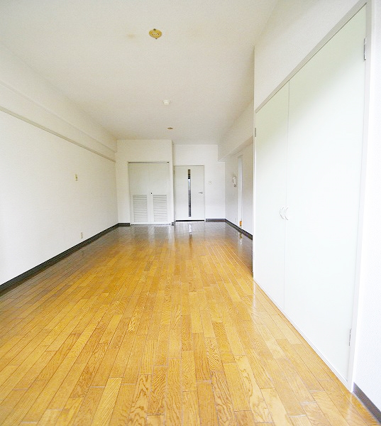 Other room space. Freshman ・ Recommended towards the new member of society