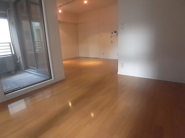 Living and room. Bright room where white was the keynote