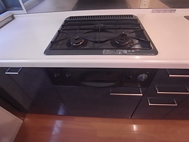 Receipt. Look !! This shelf