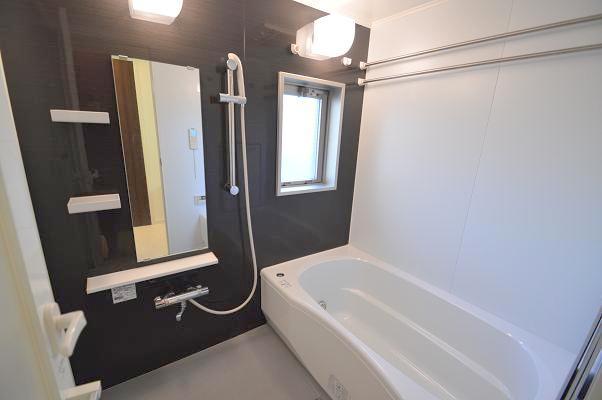 Bathroom. Built five years later! Shiny beauty House ☆