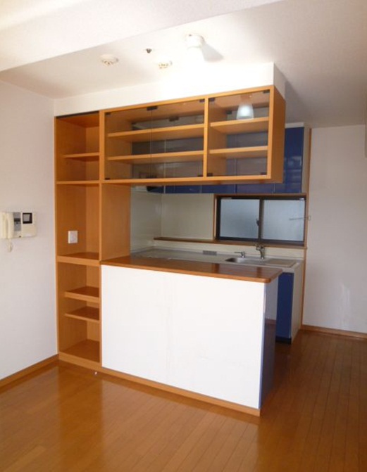 Kitchen. ※ Separate reference photograph ※