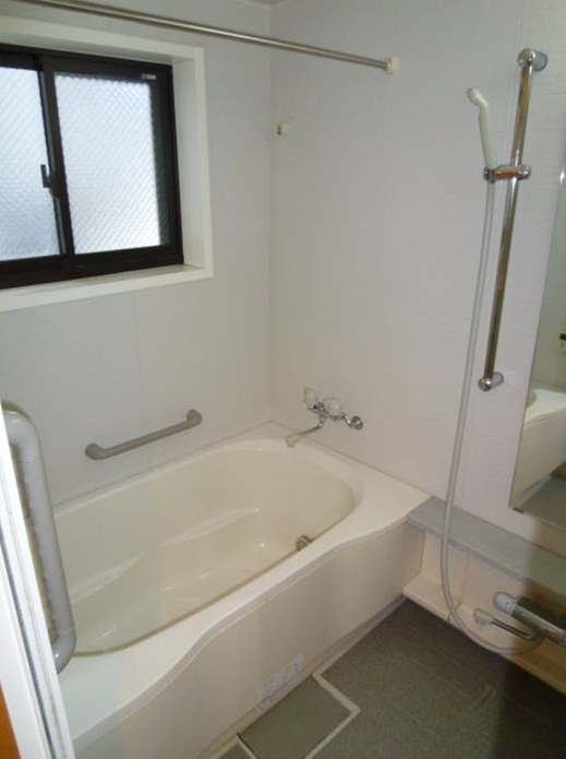 Bath. ※ Separate reference photograph ※