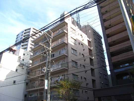 Local appearance photo. It is a photograph of the property appearance.