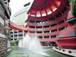 Shopping centre. To Canal City Hakata 645m
