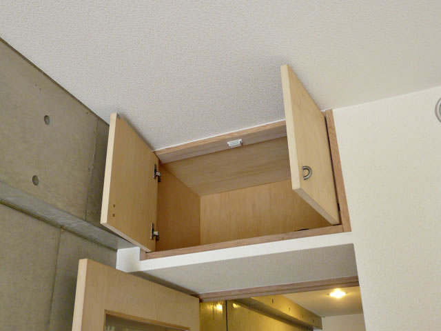 Receipt. Upper receiving