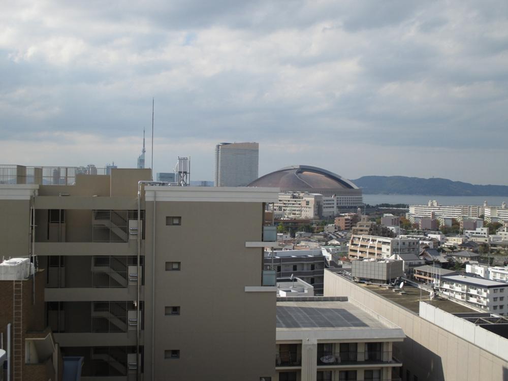 Other. View from the site (November 2013) Shooting Yahoo! Auctions dome direction