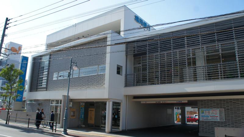 Bank. Fukuoka Sasaoka to the branch 796m