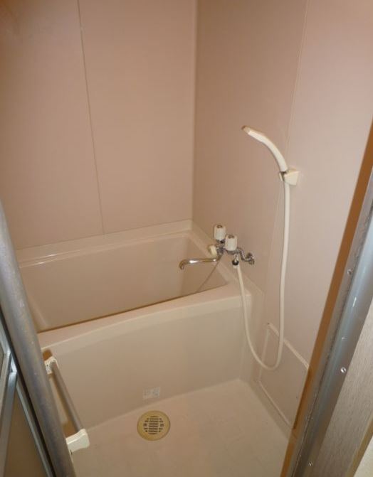 Bath. I fall every day of fatigue