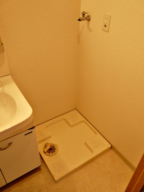 Other Equipment. Indoor Laundry Storage