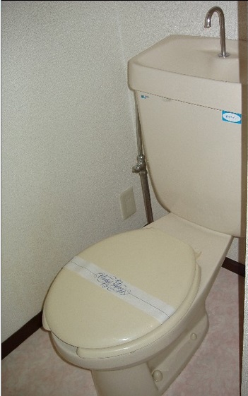 Toilet. bus ・ Restroom