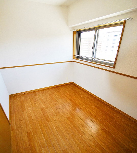 Other room space. Bedroom