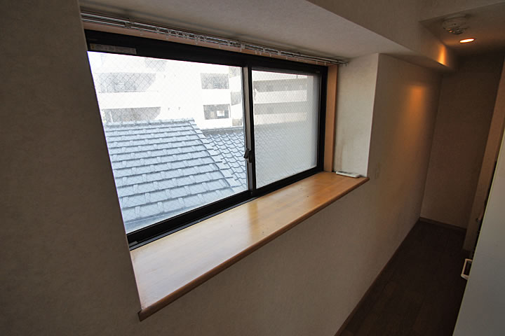 Other Equipment. bay window