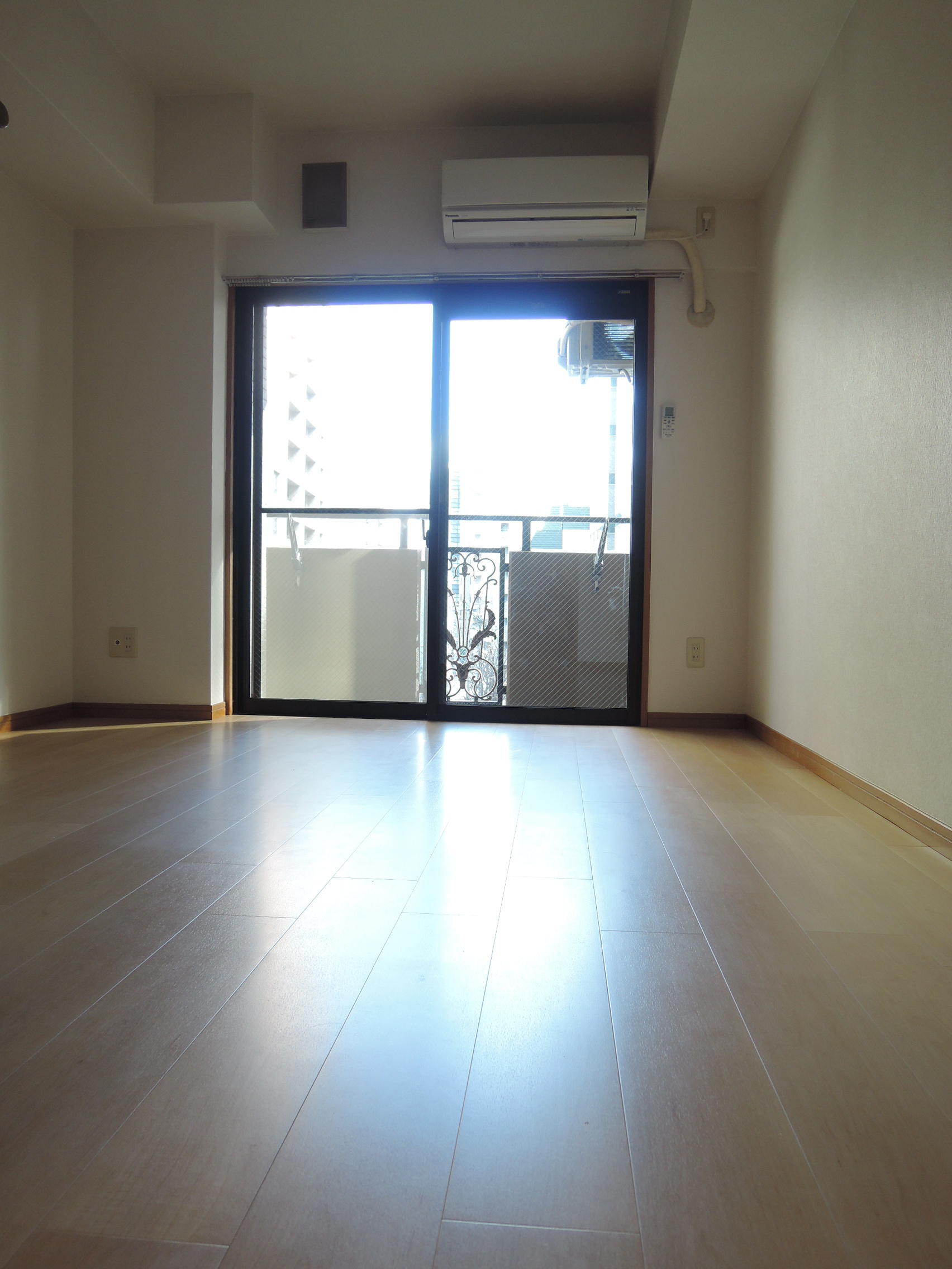 Living and room. You can send a comfortable life