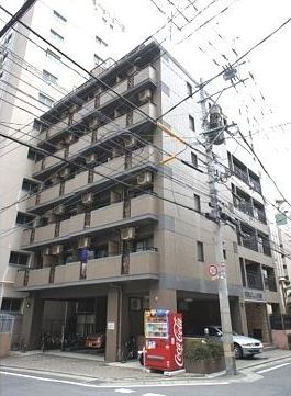 Building appearance. Good location of the condominium rental apartments