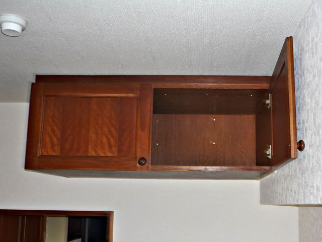 Other room space. Upper receiving