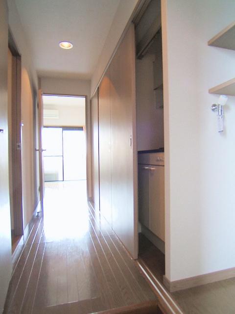 Entrance. With a shoe box