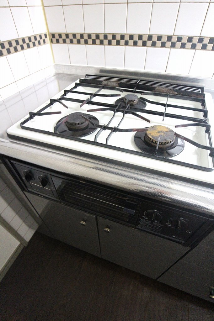 Kitchen. System kitchen