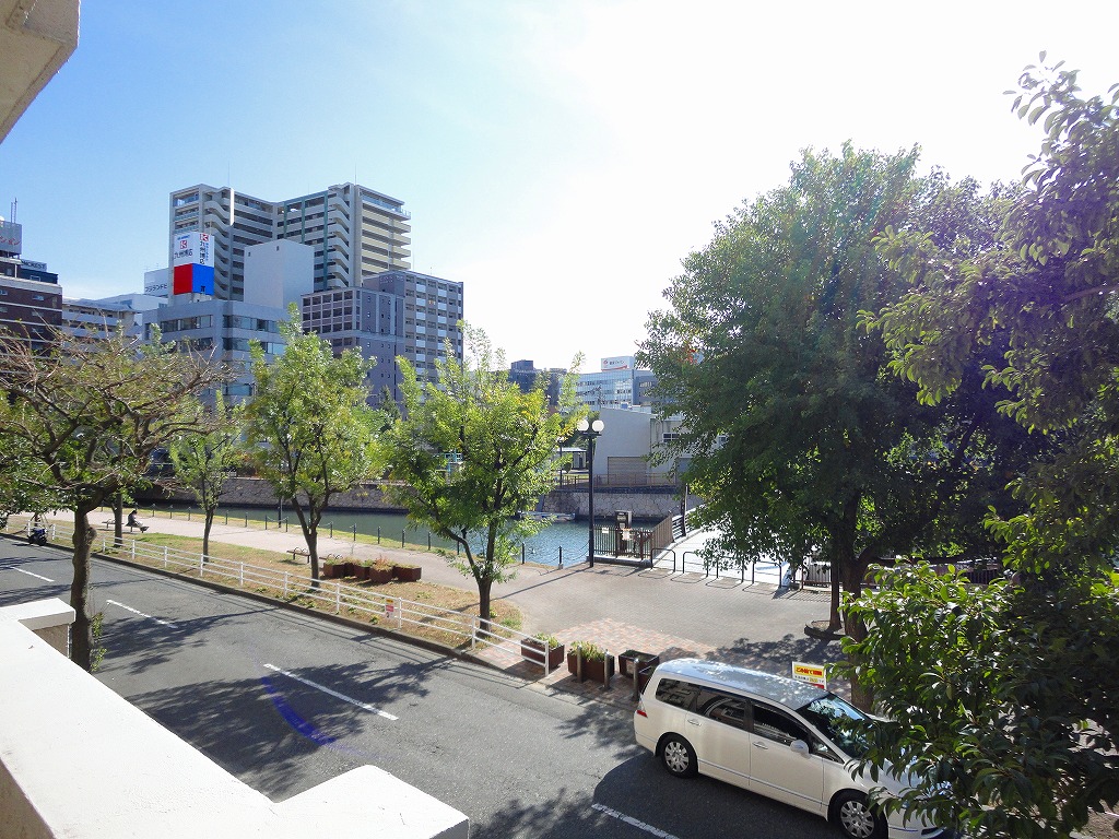 View. Open in Riverview ☆