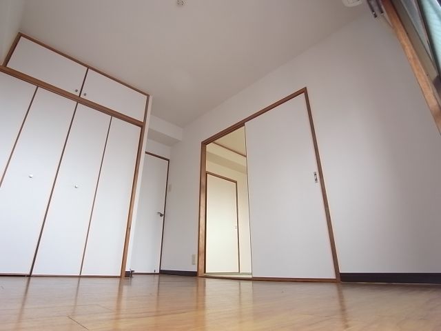 Living and room. Flooring