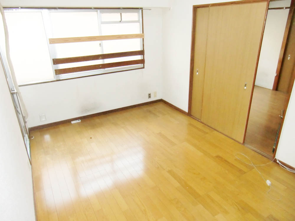 Living and room. In the interior!