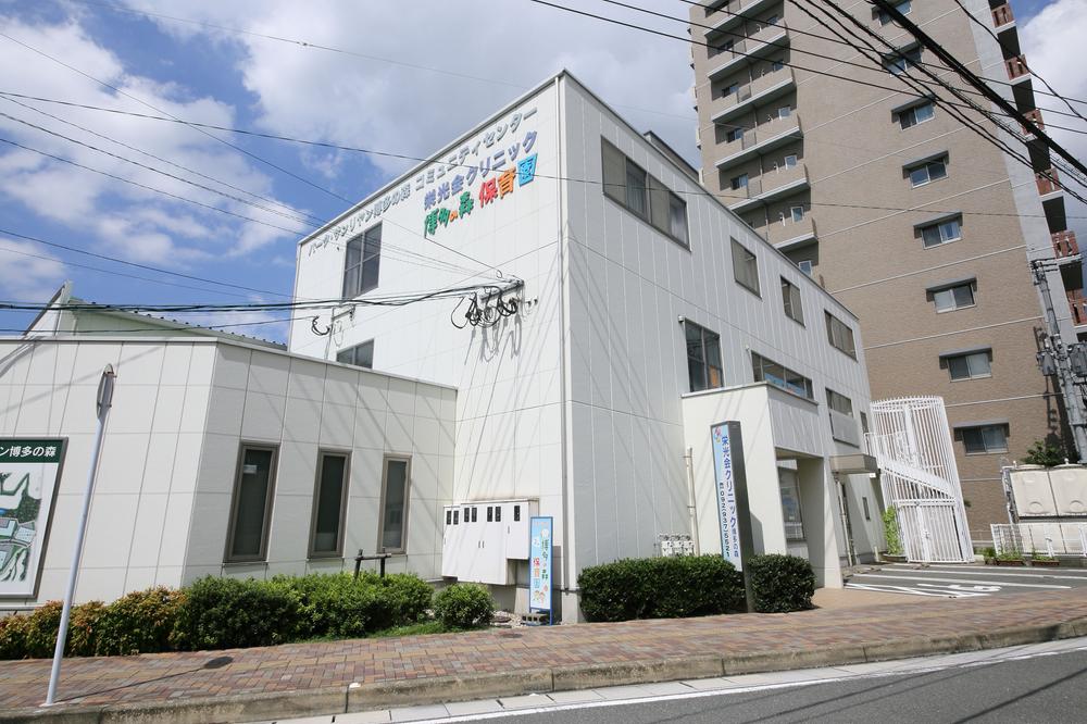 kindergarten ・ Nursery. 220m to the forest nursery of Hakata