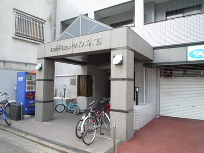 Building appearance. appearance