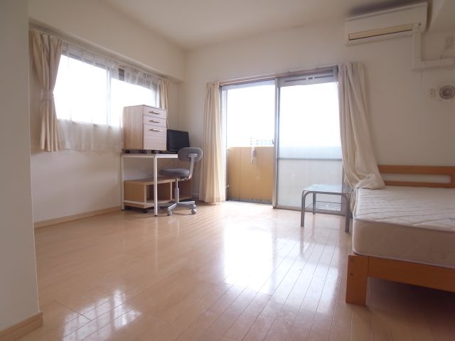 Living and room. Western style room