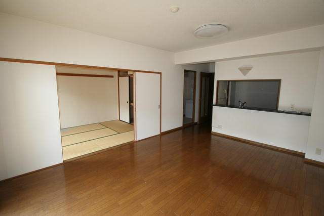 Living and room. ※ Separate reference photograph ※