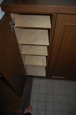 Entrance. ※ Separate reference photograph ※