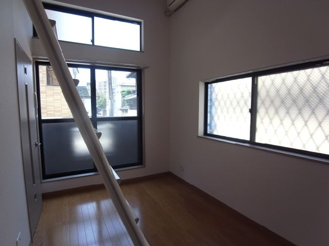 Living and room. Flooring