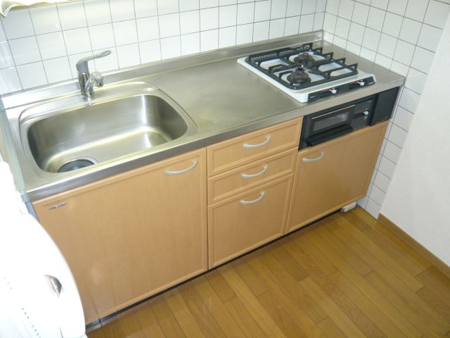 Kitchen. System kitchen