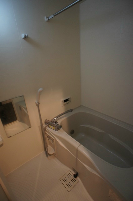 Bath. Spacious bathroom ☆