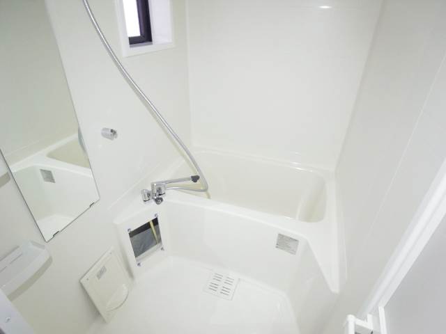 Bath. Window There bathroom