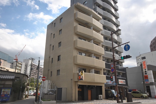 Building appearance. Along orchestra Street!