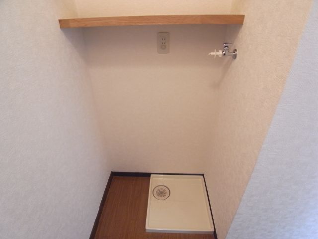 Other. Washing machine in the room